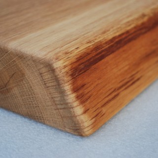 Kitchen board made of Oak wood 33 x 26 cm