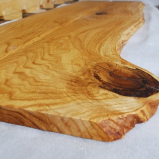 Oak boards, natural, one edge self-generating