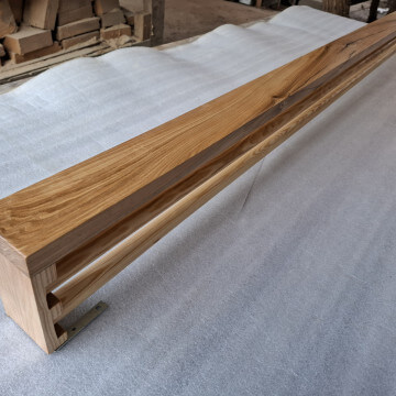 Karnisz jesionowy prosty