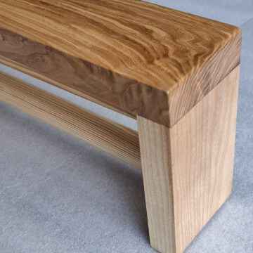 Karnisz jesionowy prosty