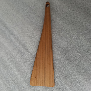 Kitchen spatula cherry 26x7cm