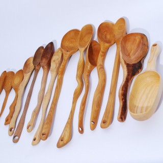 Wooden spoons made of Cherry and Walnut