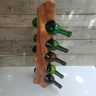 Wine rack made of&nbsp;pear tree trunk