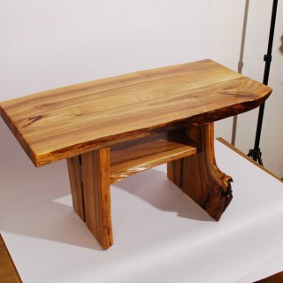 Tables made of 70 mm thick Walnut balls